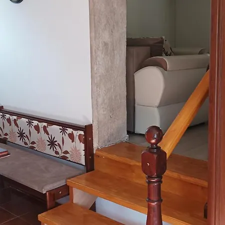 Etno Kuca Ostrvica 2 * Varnice