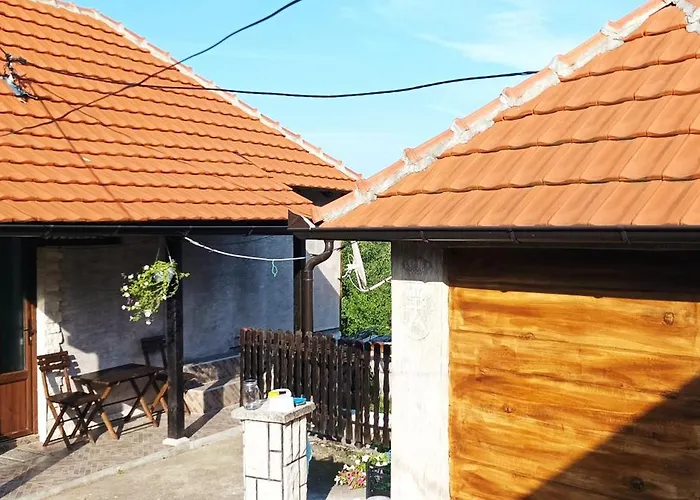 Etno Kuca Ostrvica 2